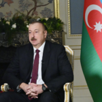“Fəlakət” yeni layihə ilə TV-yə qayıdır