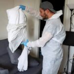 Qaxda ev və köməkçi tikili YANDI