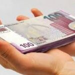 Sabiq nazir restoranda arvadını döyüb öldürdü
