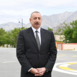 Əfsanəvi döyüşçü prezidentliyinə namizəd olmaq istəyir?