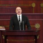 Məhkəmə Sarkozyə 6 ay həbs cəzası verdi